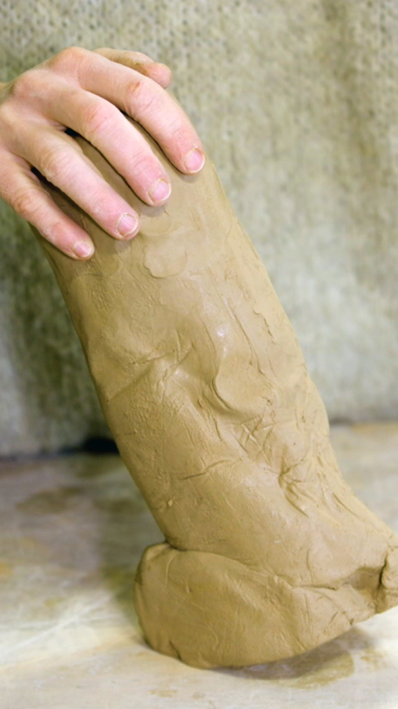 leren draaien,draaien voor beginners,leren pottendraaien,leren pottenbakken,leer draaien,leer pottenbakken,leer pottendraaien,workshop pottenbakken,workshop draaien,cursus pottenbakken,pottenbakken cursus,keramiek draaien cursus,cursus klei draaien